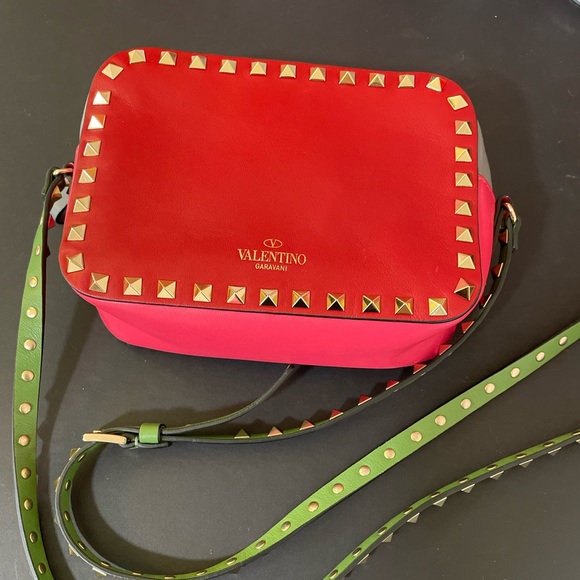 VALENTINO Colorblock Rockstud Camera Bag AUTHENTICATED HARD TO FIND Multi Color! - Picture 2 of 13